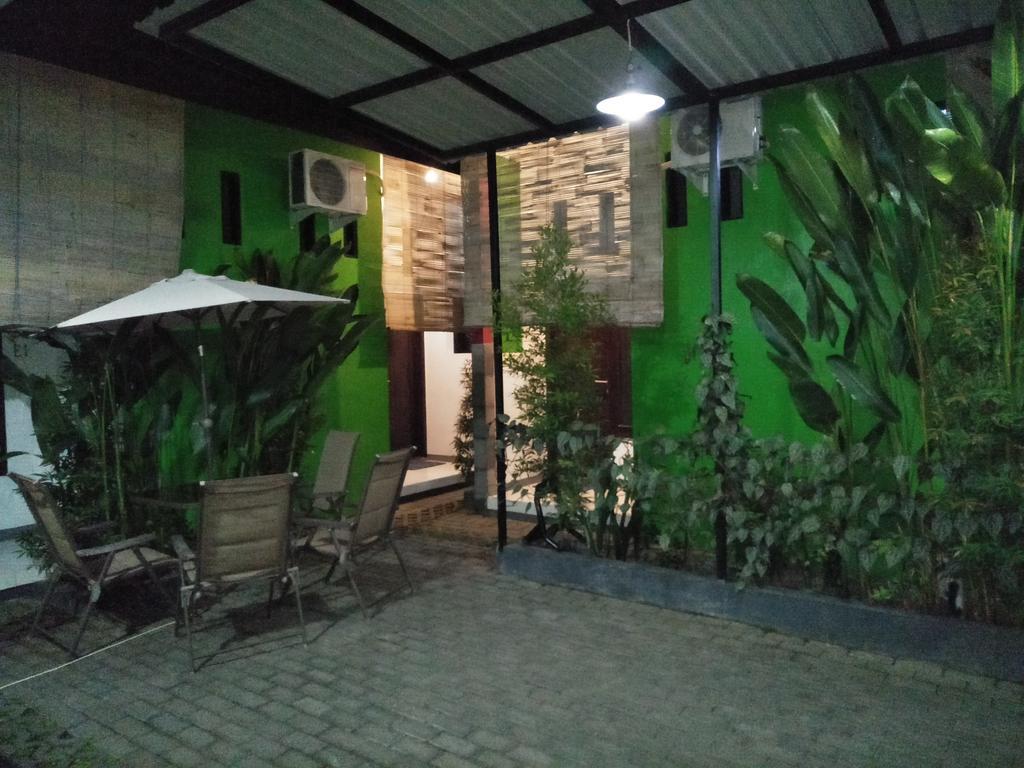 Titan'S Greenhouse Banyuwangi  Εξωτερικό φωτογραφία