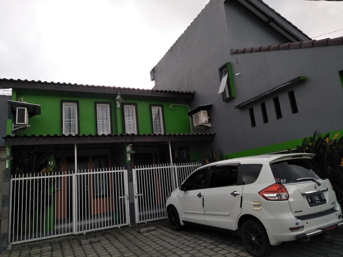Titan'S Greenhouse Banyuwangi  Εξωτερικό φωτογραφία